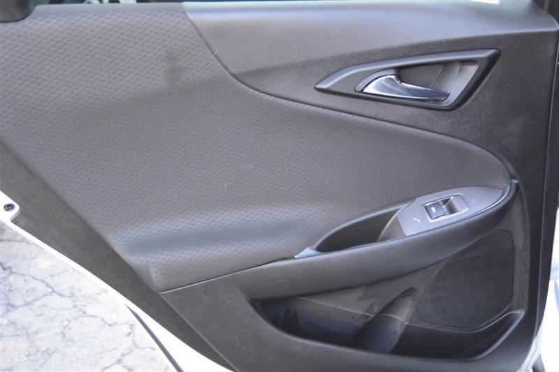 Chevrolet Malibu  2021