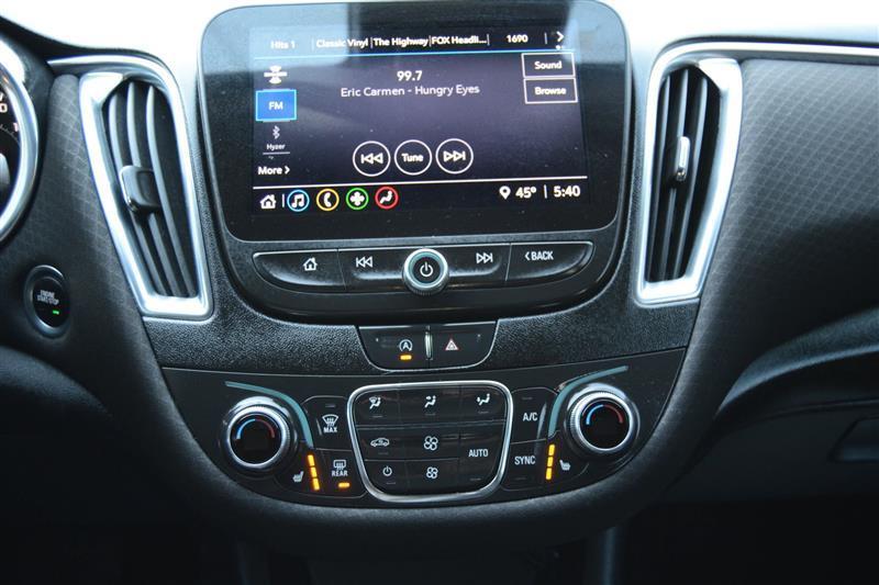 Chevrolet Malibu  2021