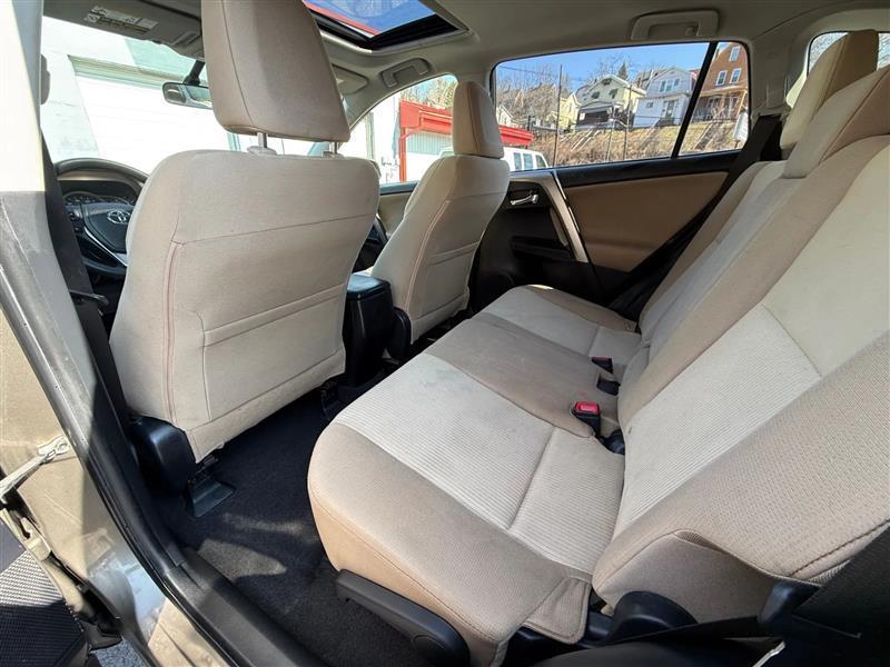 Toyota RAV4  2014