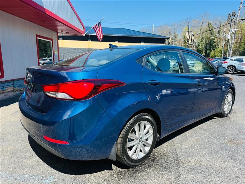 Hyundai Elantra  2016