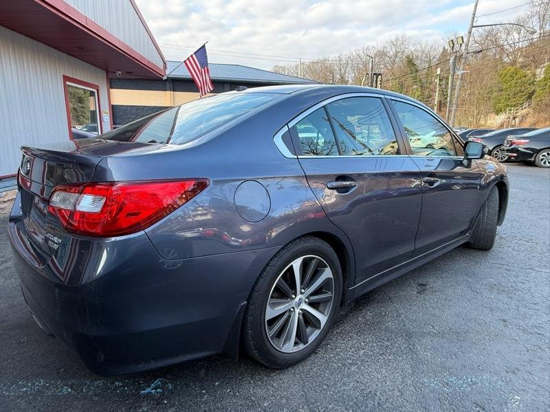 Subaru Legacy  2015