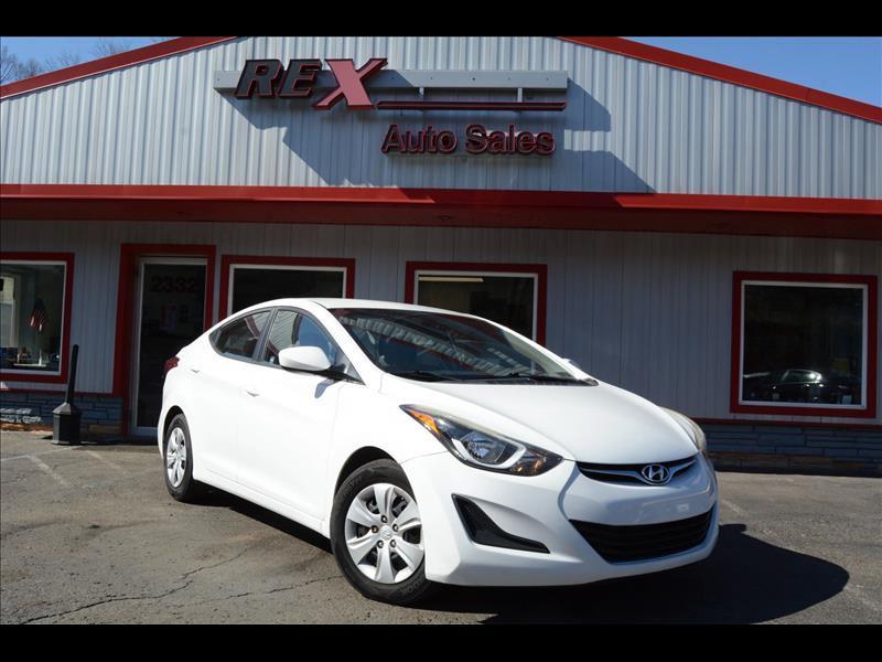 2016 Hyundai Elantra SE Sedan 4D