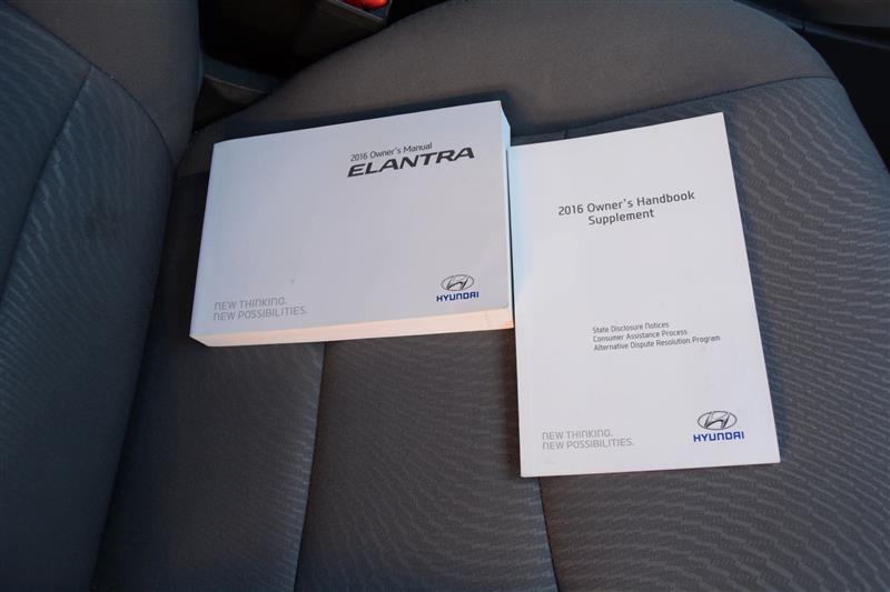 Hyundai Elantra  2016