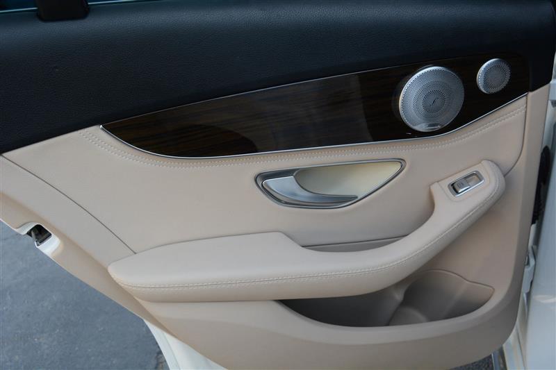 Mercedes-Benz C-Class  2016