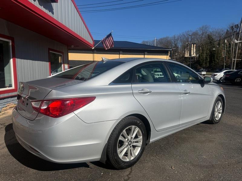 Hyundai Sonata  2013