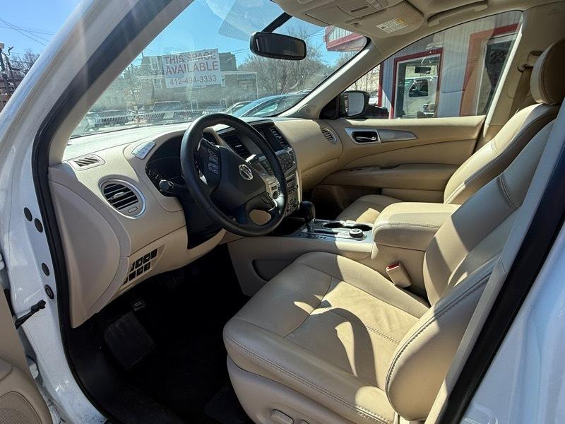 Nissan Pathfinder  2018