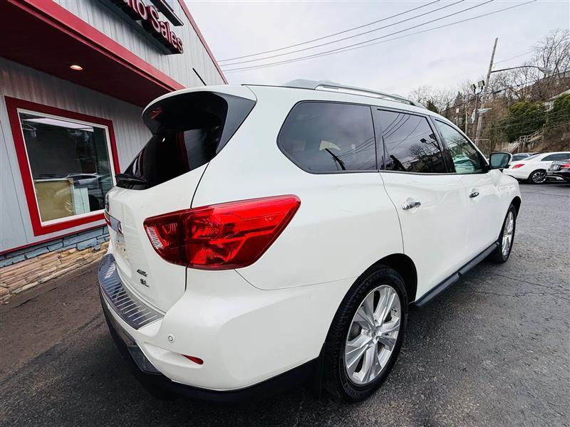 Nissan Pathfinder  2018