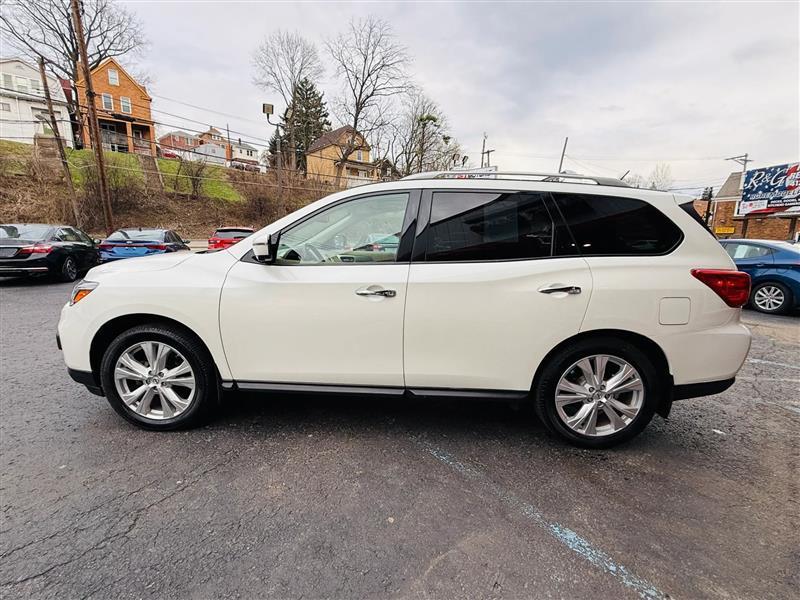 Nissan Pathfinder  2018