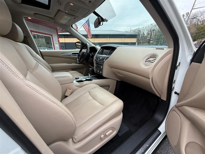 Nissan Pathfinder  2018