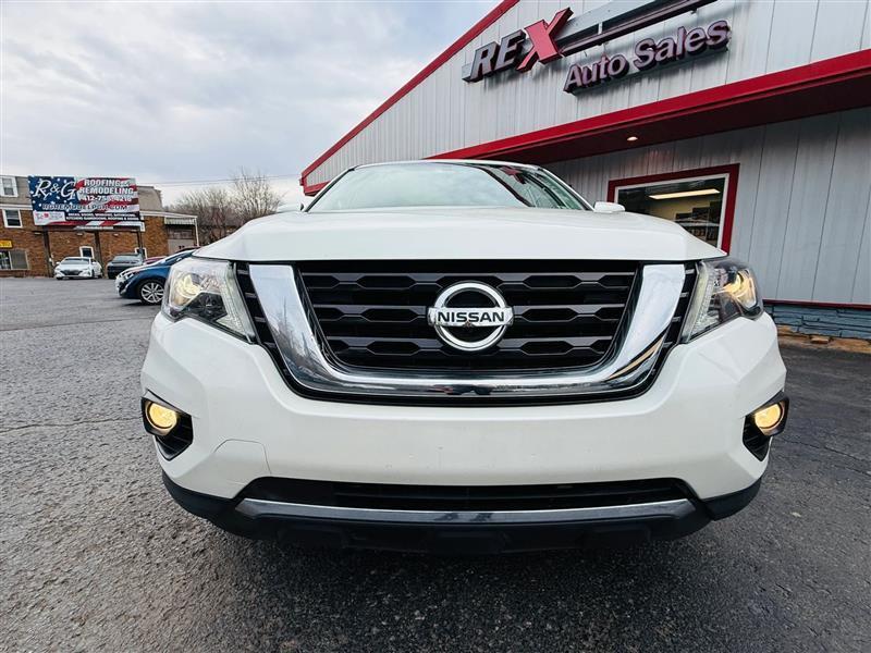 Nissan Pathfinder  2018