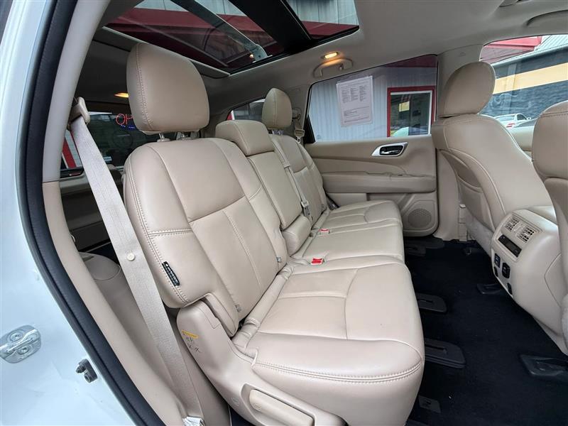 Nissan Pathfinder  2018