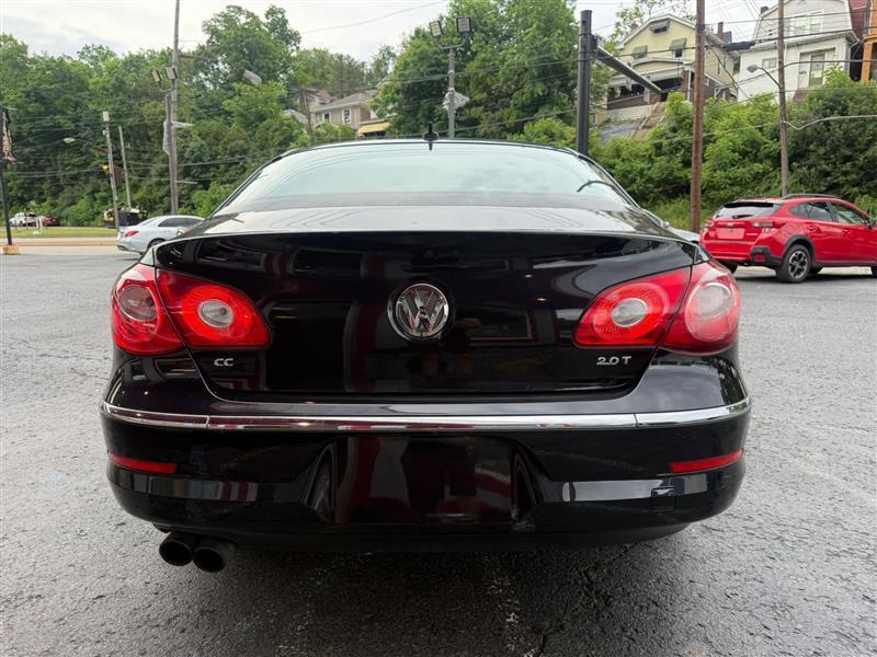 Volkswagen CC  2011