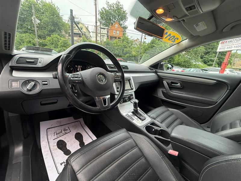 Volkswagen CC  2011