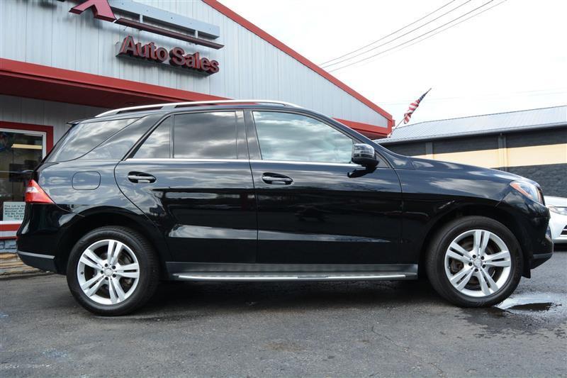 Mercedes-Benz M-Class  2013