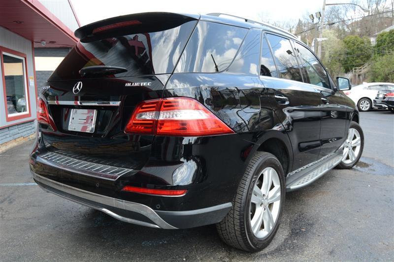 Mercedes-Benz M-Class  2013