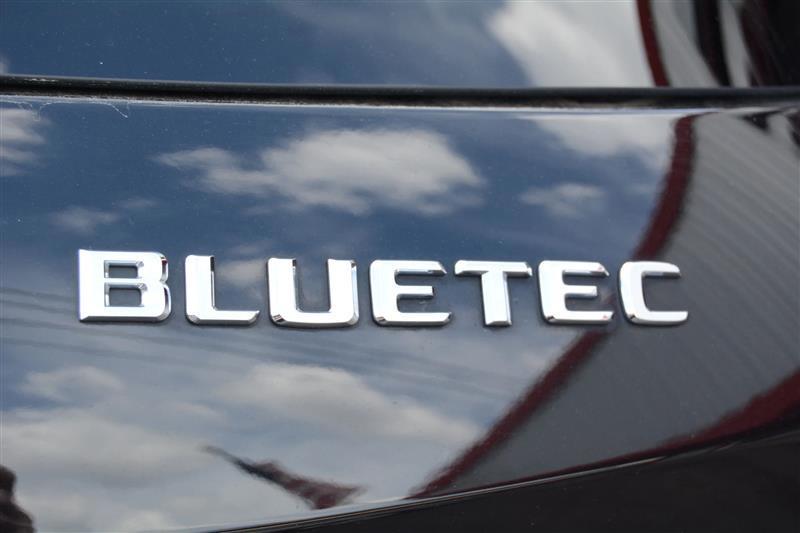 Mercedes-Benz M-Class  2013