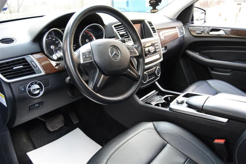 Mercedes-Benz M-Class  2013