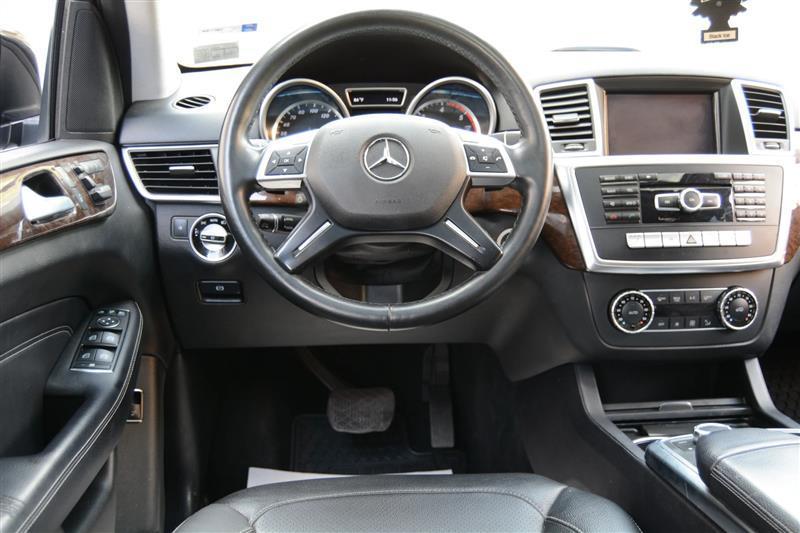 Mercedes-Benz M-Class  2013