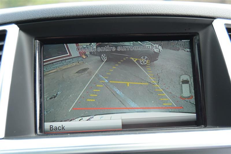 Mercedes-Benz M-Class  2013