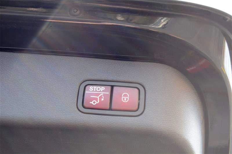 Mercedes-Benz M-Class  2013