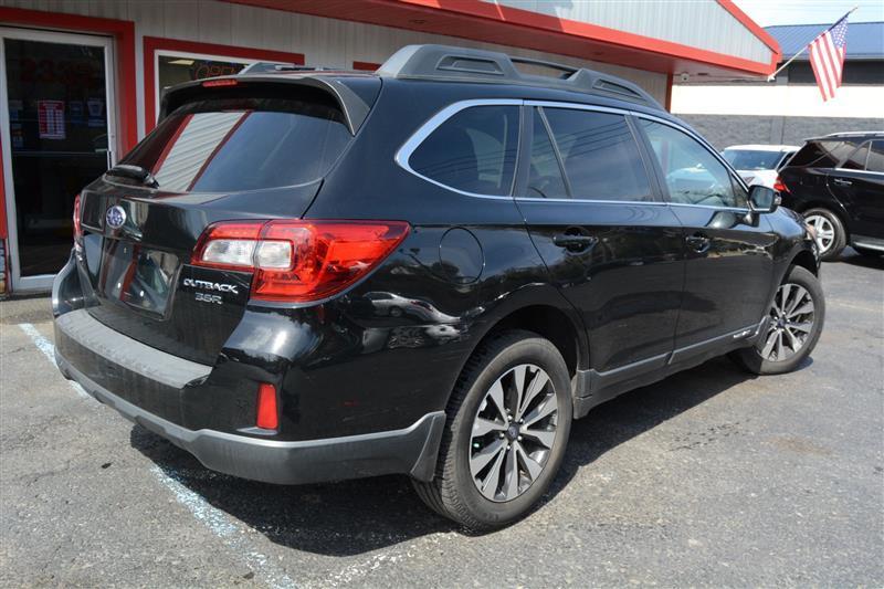 Subaru Outback  2015