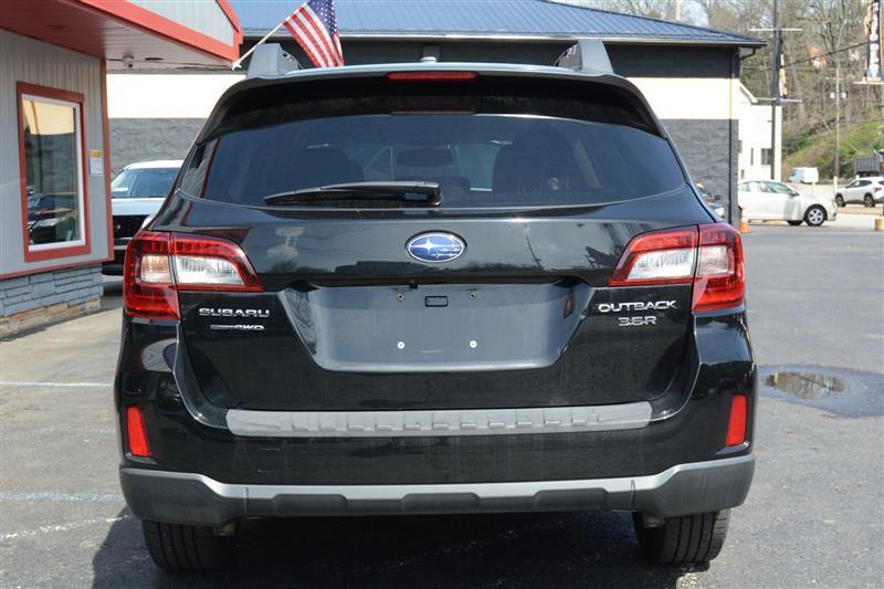 Subaru Outback  2015