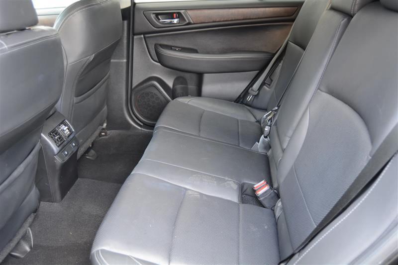 Subaru Outback  2015