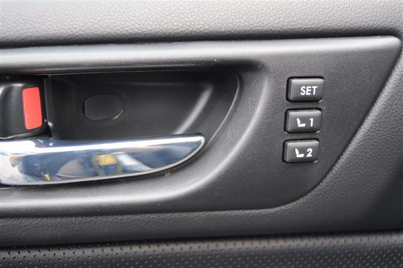 Subaru Outback  2015