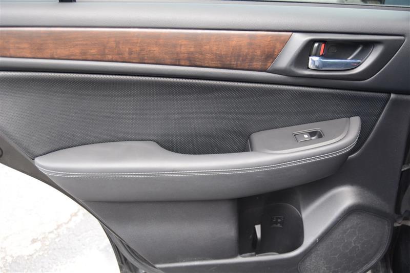 Subaru Outback  2015