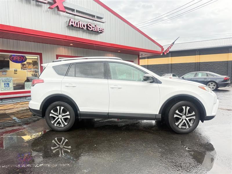 Toyota RAV4  2016
