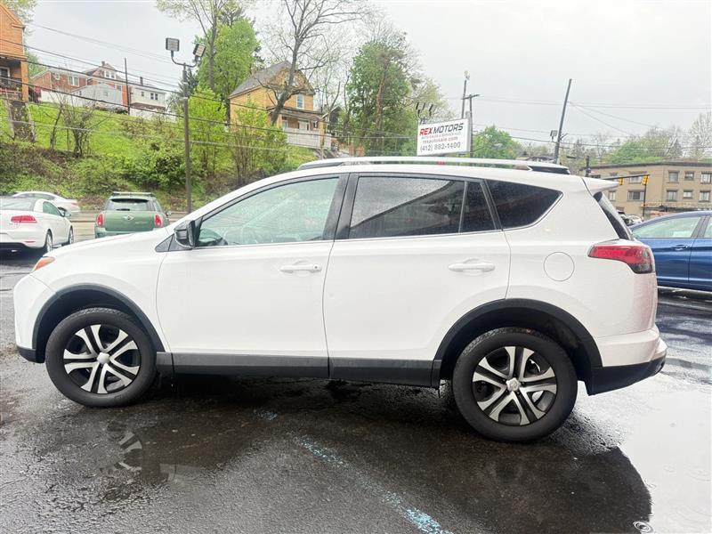 Toyota RAV4  2016