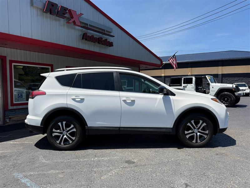 Toyota RAV4  2016