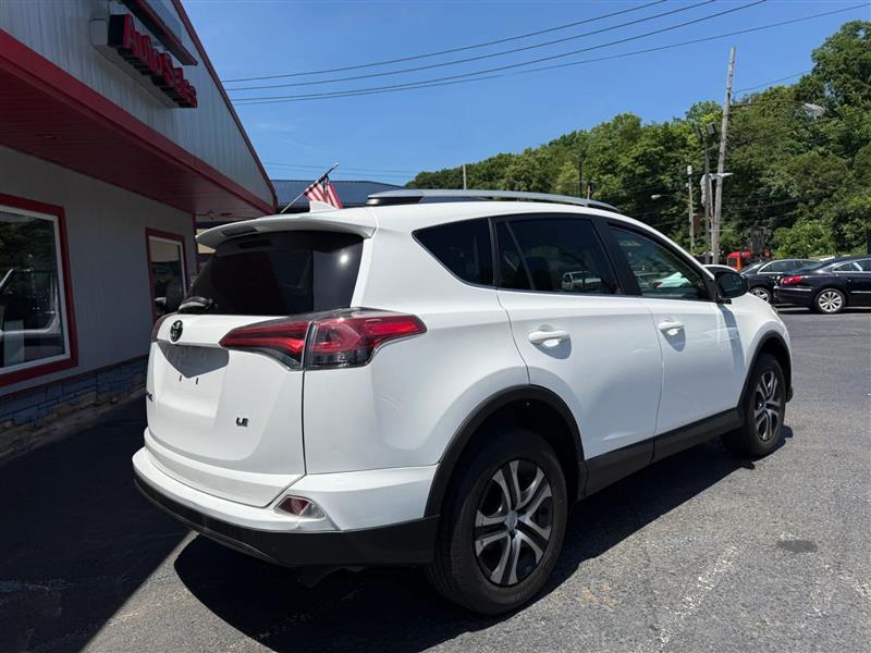Toyota RAV4  2016