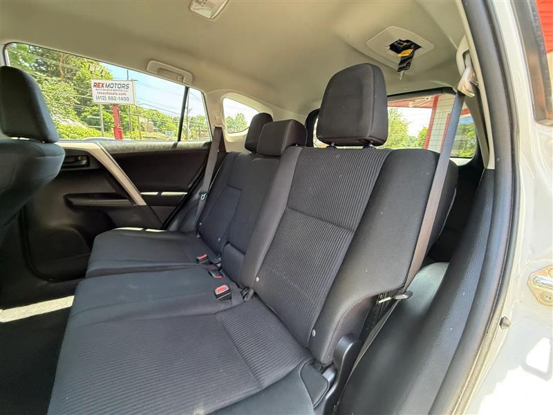 Toyota RAV4  2016