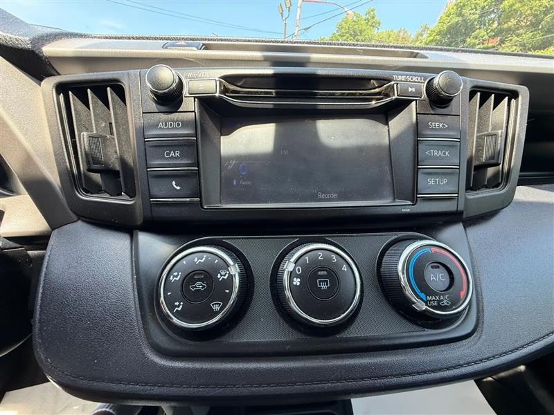 Toyota RAV4  2016