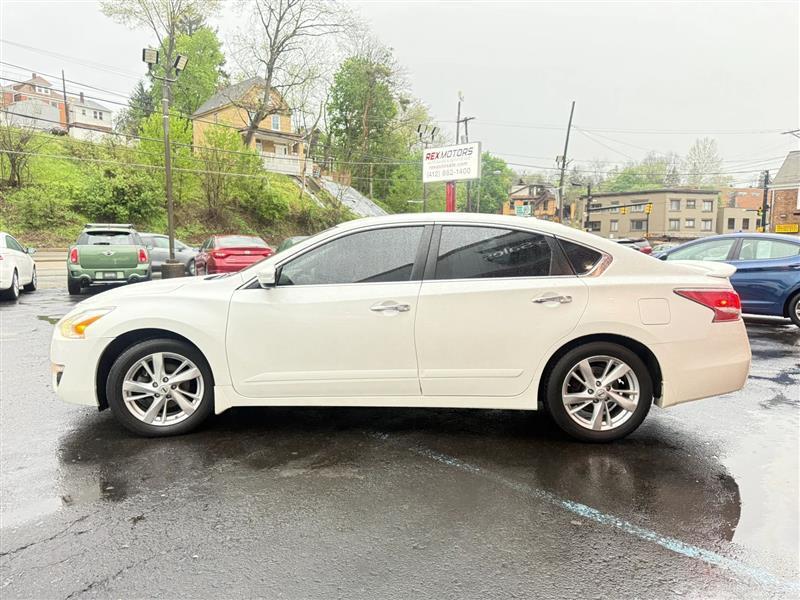 Nissan Altima  2014