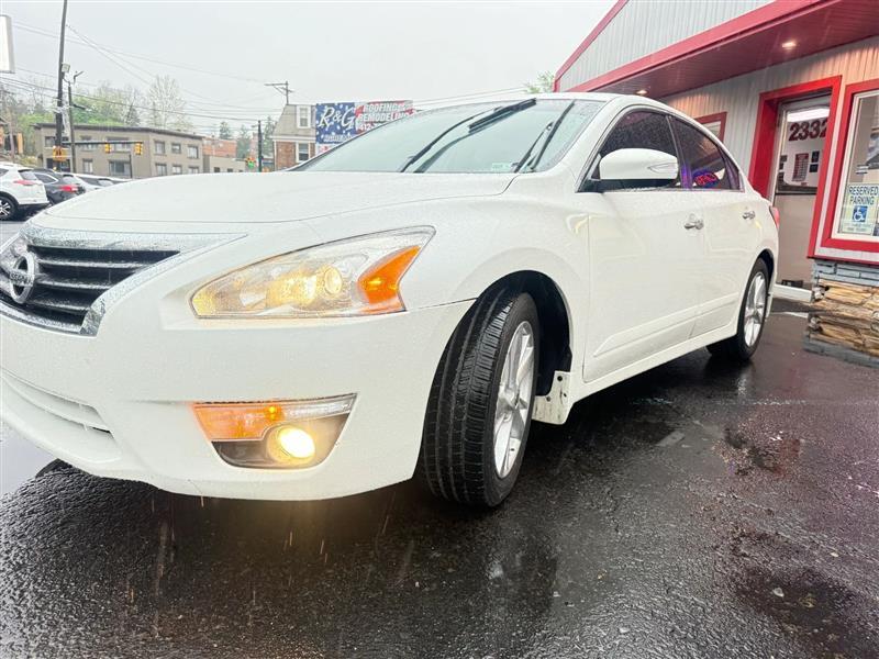 Nissan Altima  2014