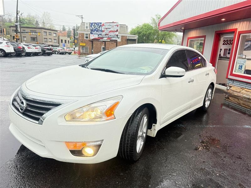 Nissan Altima  2014