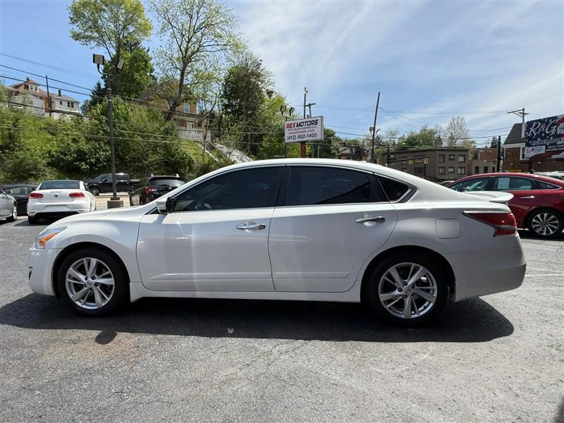 Nissan Altima  2014