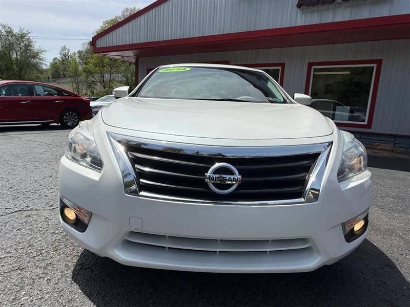 Nissan Altima  2014
