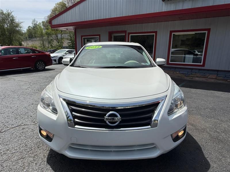 Nissan Altima  2014