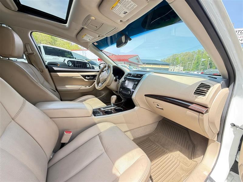 Nissan Altima  2014