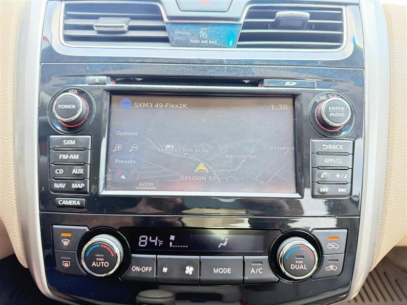 Nissan Altima  2014