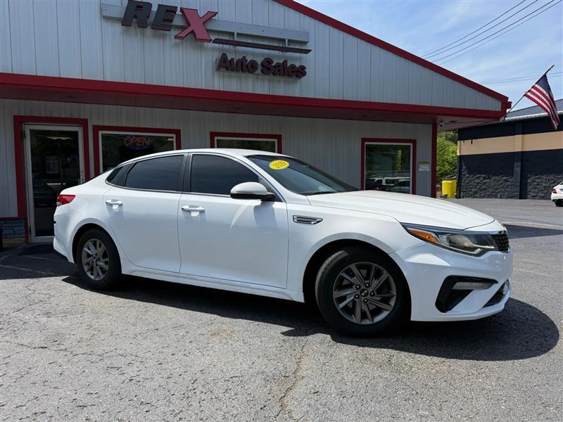 Kia Optima  2019