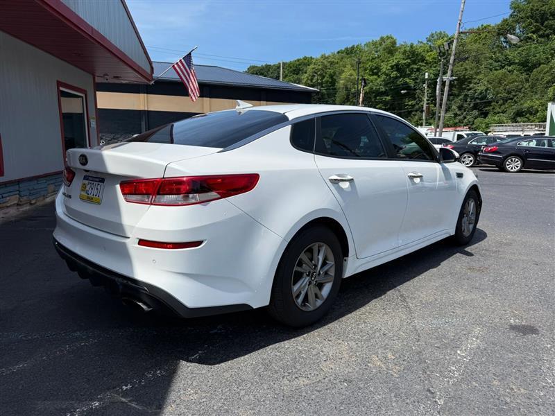 Kia Optima  2019