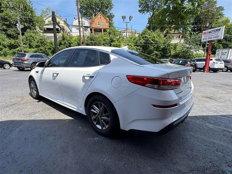 Kia Optima  2019