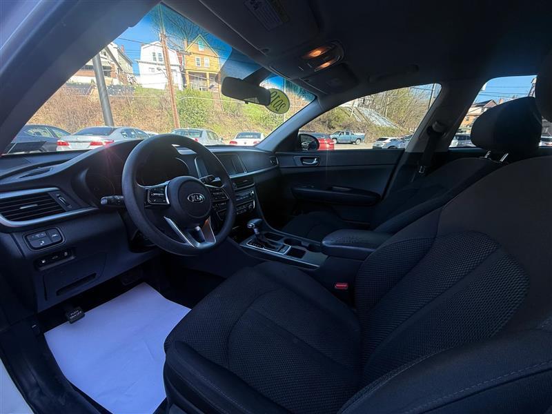 Kia Optima  2019