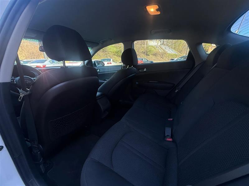Kia Optima  2019
