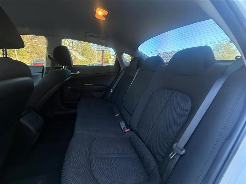Kia Optima  2019