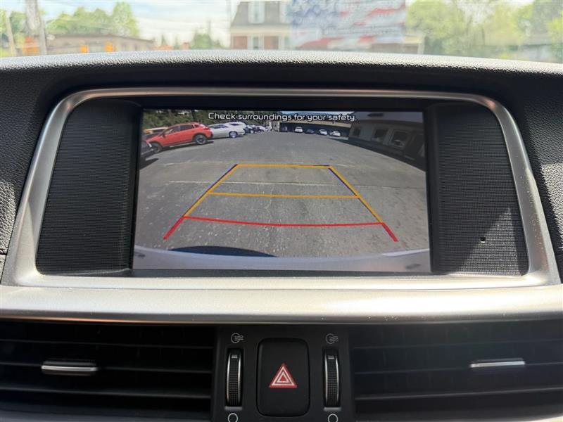 Kia Optima  2019